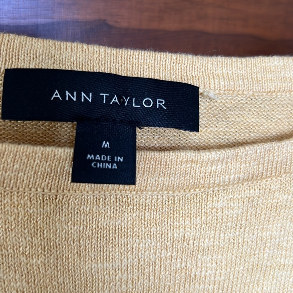 ANN TAYLOR Cotton Linen Knit Ruffle Sleeve Boatneck Sweater Top in Yellow | M - Picture 5 of 8